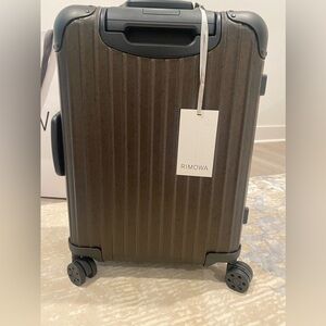 RIMOWA × RICK OWENS
Cabin luggage